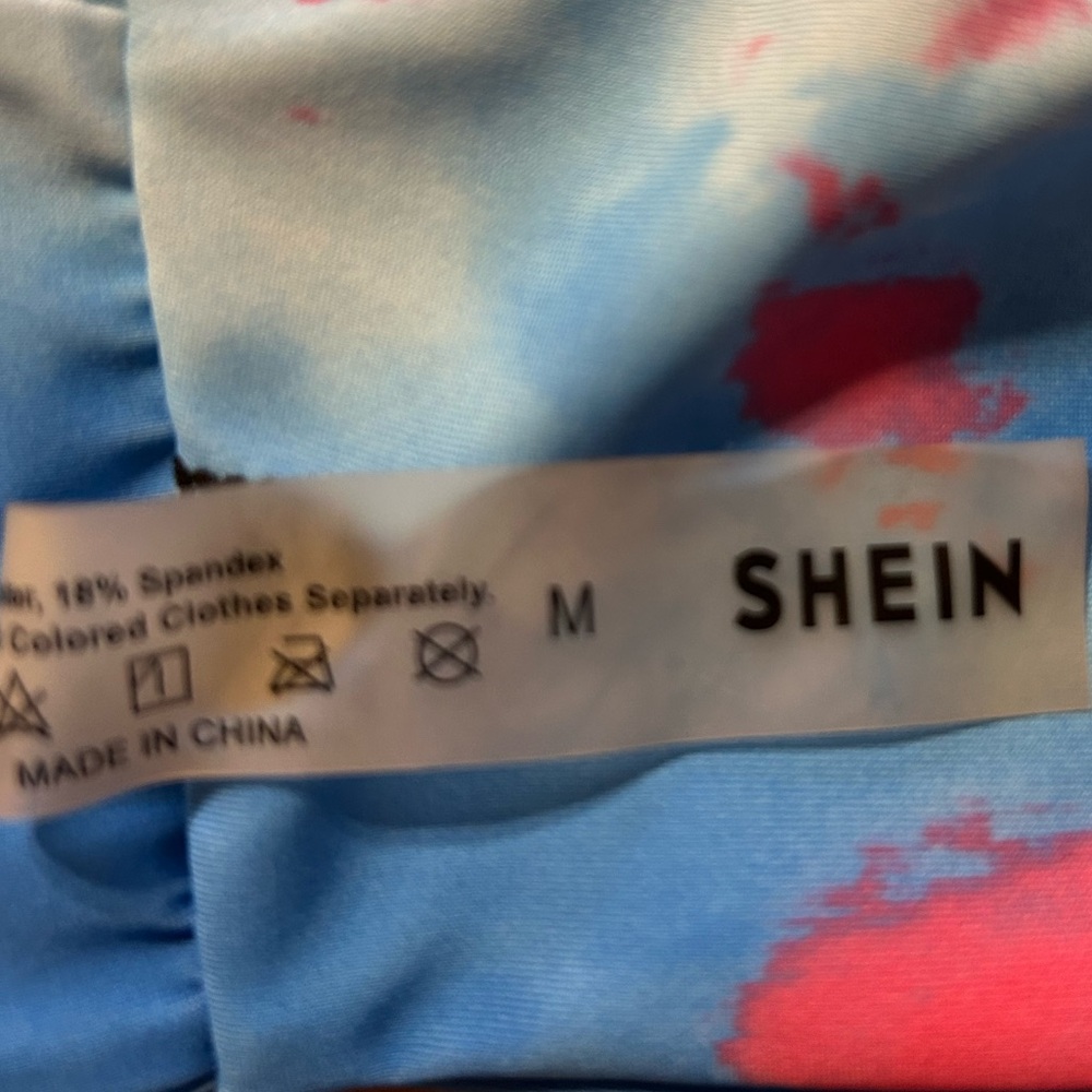 SHEIN Pastel Tie-Dye Bikini Set - Picture 8 of 9
